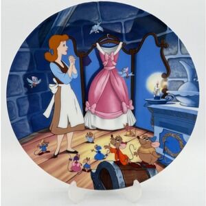 Walt Disney's Cinderella Knowles Collector Plate 1989  "A Dress‎ for Cinderelly"